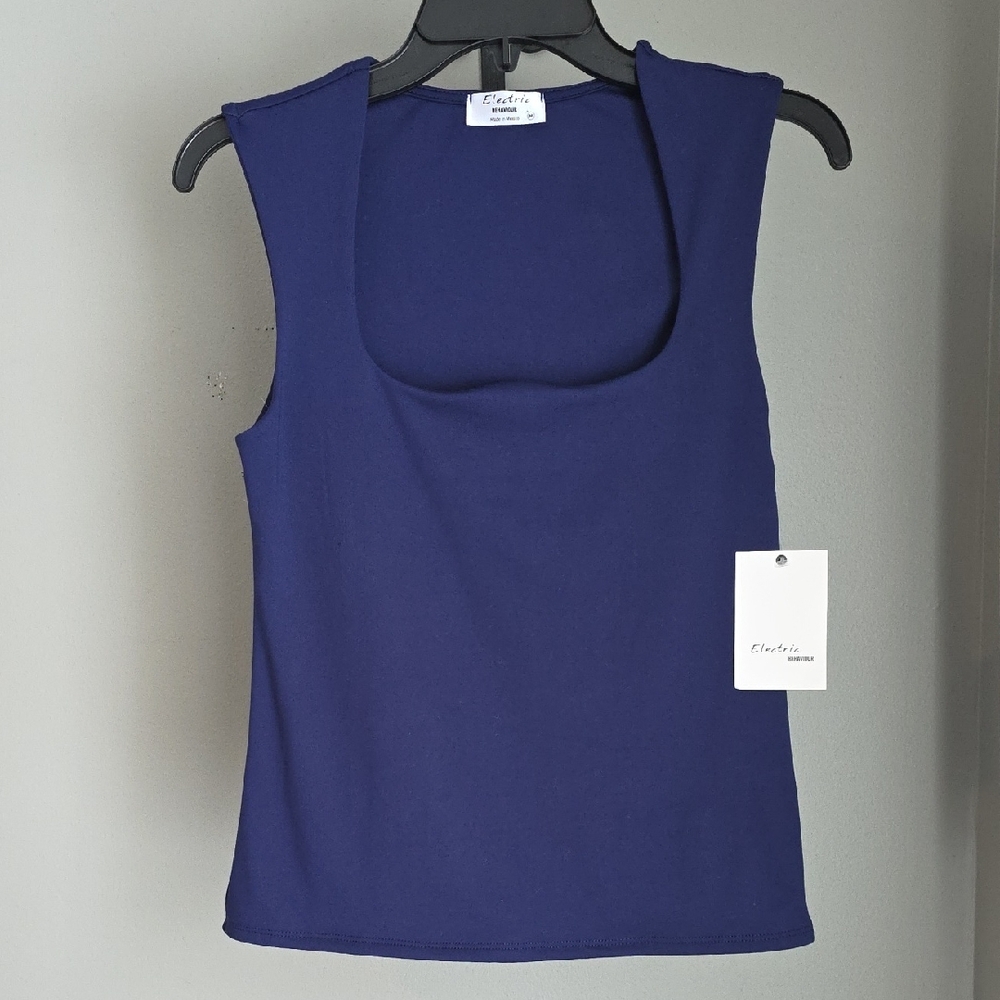 Sleeveless Layering Tank Top Size Medium NWT
